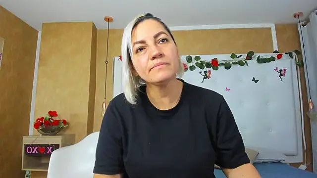 Heidy milf online show from 02-22-26, 04:05