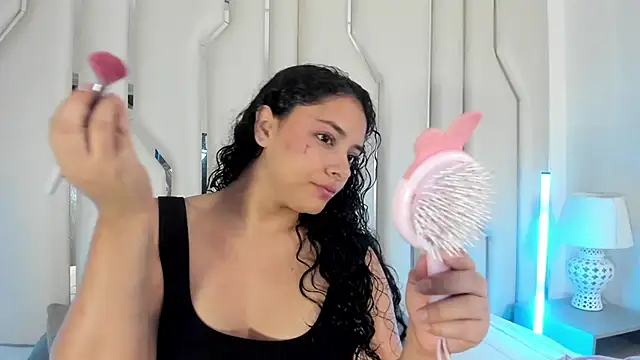 Angellit Afrodita  online show from 06-10-26, 10:03