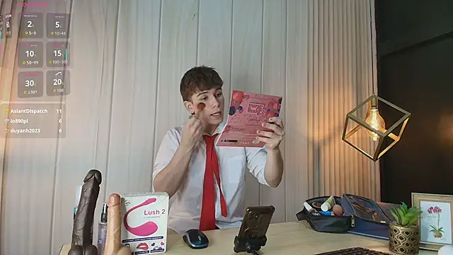 TaylerWhite online show from 10-06-25, 12:46