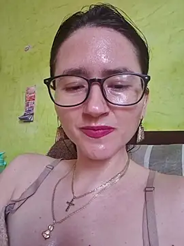 Linda Hot13 online show from 10-20-25, 03:12