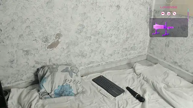 marly charm  online show from 09-24-25, 02:37