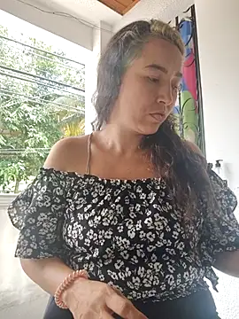 marly charm  online show from 10-17-25, 04:42