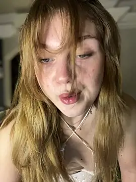 Emaline Fane online show from 06-14-26, 06:21