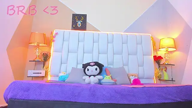 Snapshot of MilkWhore1 chatting on 09-24-25, 12:30 MilkWhore1 online show from 09-24-25, 12:30