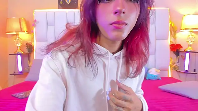 Snapshot of MilkWhore1 chatting on 10-09-25, 02:53 MilkWhore1 online show from 10-09-25, 02:53