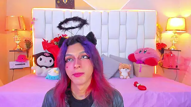 Snapshot of MilkWhore1 chatting on 10-11-25, 03:06 MilkWhore1 online show from 10-11-25, 03:06