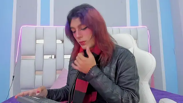 Snapshot of MilkWhore1 chatting on 11-04-25, 07:24 MilkWhore1 online show from 11-04-25, 07:24