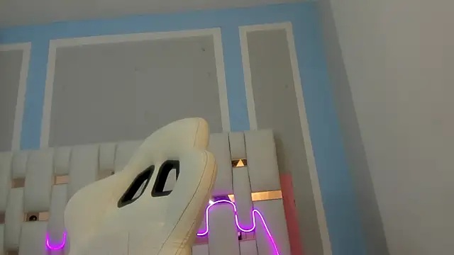 MilkWhore1 online show from 02-09-26, 07:51