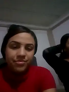 Snapshot of Blonde_foxx chatting on 03-18-26, 02:26 Blonde foxx online show from 03-18-26, 02:26