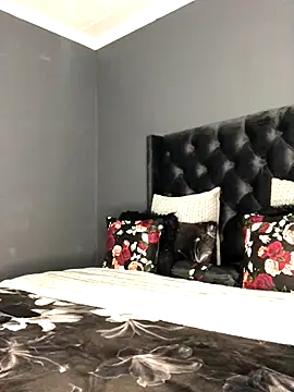 Thick Shawtyy online show from 09-09-25, 05:01