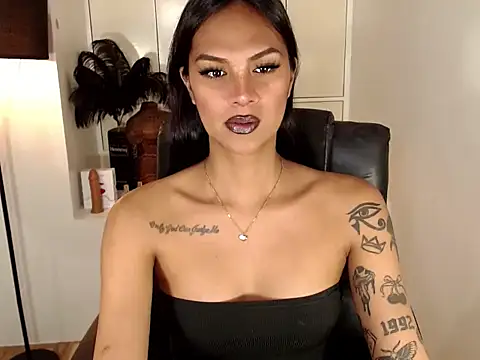 Snapshot of Coffee_Xoxo chatting on 03-16-26, 05:44 Coffee Xoxo online show from 03-16-26, 05:44