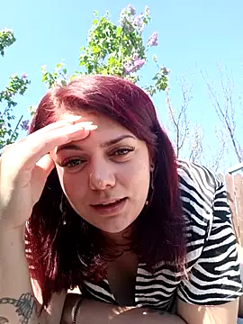 LadyNora online show from 05-05-26, 07:49