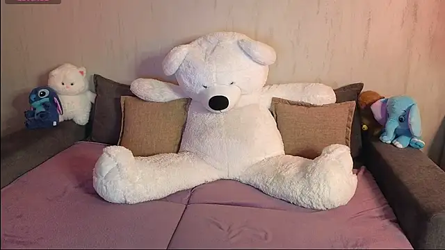 Rosaline lov online show from 09-18-25, 05:04