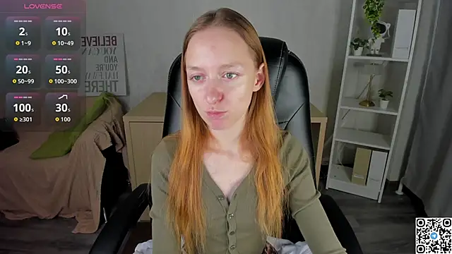 Mia E1fie online show from 11-02-25, 10:06