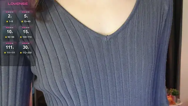 Snapshot of DebiHenks chatting on 11-02-25, 05:04 DebiHenks online show from 11-02-25, 05:04