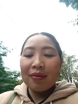 Snapshot of PhamPhung chatting on 02-15-26, 12:07 PhamPhung online show from 02-15-26, 12:07