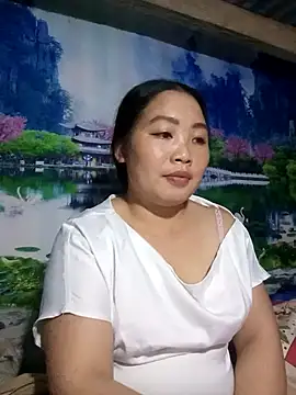 Snapshot of PhamPhung chatting on 02-23-26, 01:30 PhamPhung online show from 02-23-26, 01:30