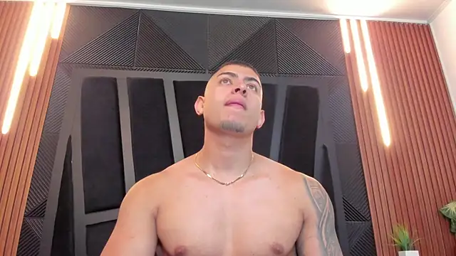 marco garciia  online show from 09-20-25, 11:17