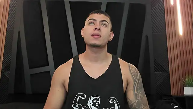 marco garciia  online show from 09-30-25, 11:21