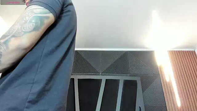 marco garciia  online show from 10-03-25, 11:13