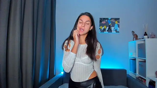 Guilana baby online show from 09-18-25, 08:33