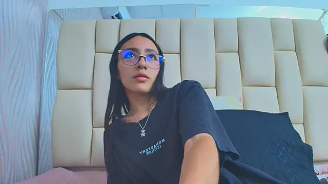 sweet amye online show from 09-24-25, 07:06