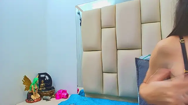 sweet amye online show from 11-11-25, 07:25