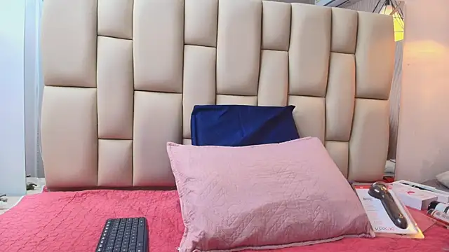 sweet amye online show from 12-20-25, 07:10