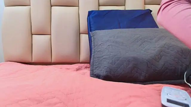 sweet amye online show from 12-22-25, 07:11