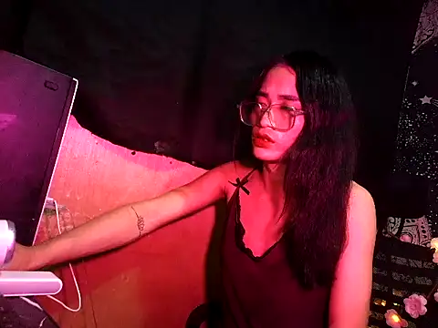 Madylinebigcock69 online show from 07-05-26, 03:02
