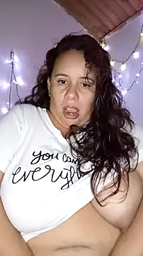 luzdanna online show from 10-08-25, 03:37