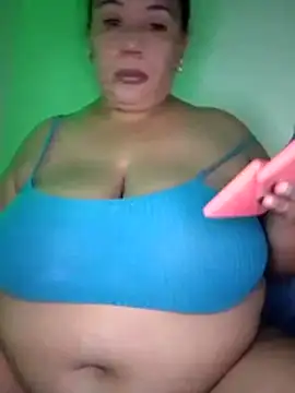 luzdanna online show from 05-07-26, 02:55