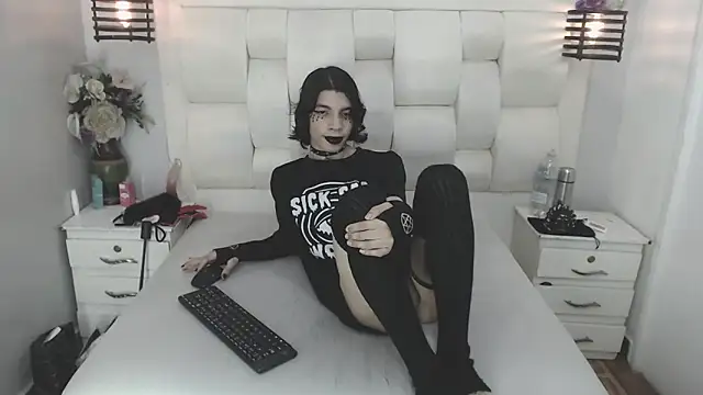 Atley Dolly online show from 09-18-25, 10:34