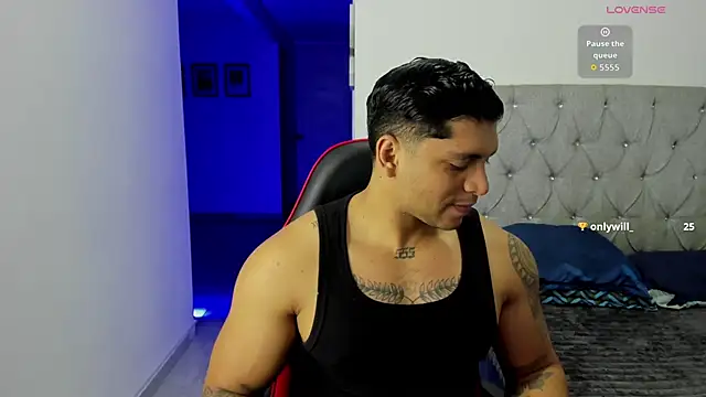 Nicolasmontoya16 online show from 10-31-25, 04:24