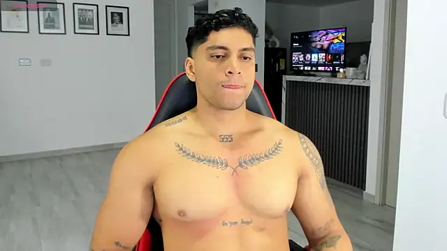 Nicolasmontoya16 online show from 11-06-25, 11:37