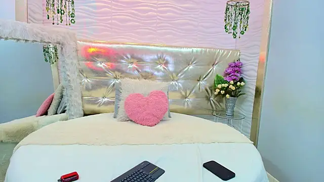 alanna blaze online show from 10-20-25, 12:38