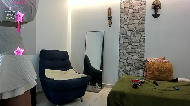 PIINK 2025 online show from 10-21-25, 02:51