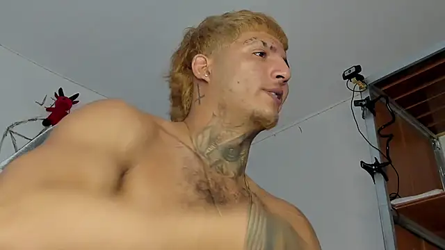 Lord Luciferhot Dirty666 online show from 02-18-26, 05:09