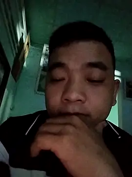 Snapshot of Boy_kuto77 chatting on 02-18-26, 05:42 Boy kuto77 online show from 02-18-26, 05:42