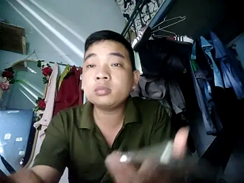 Snapshot of Boy_kuto77 chatting on 02-24-26, 01:36 Boy kuto77 online show from 02-24-26, 01:36