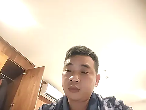 Snapshot of Boy_kuto77 chatting on 03-05-26, 05:42 Boy kuto77 online show from 03-05-26, 05:42