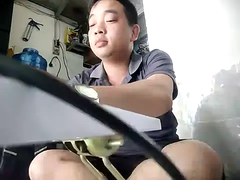 Snapshot of Boy_kuto77 chatting on 03-15-26, 06:19 Boy kuto77 online show from 03-15-26, 06:19