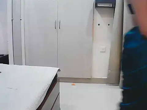 elize   online show from 09-11-25, 05:29