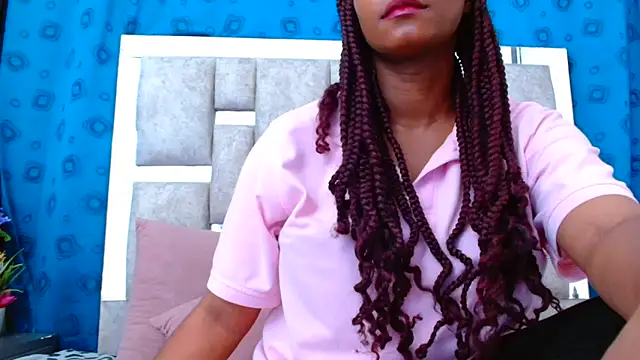 Snapshot of AmbarSmit chatting on 10-02-25, 04:19 AmbarSmit online show from 10-02-25, 04:19