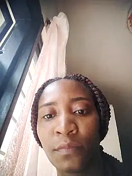 Snapshot of AmbarSmit chatting on 10-05-25, 07:23 AmbarSmit online show from 10-05-25, 07:23