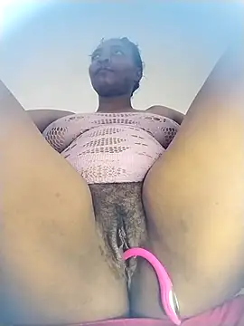 Snapshot of AmbarSmit chatting on 10-22-25, 06:51 AmbarSmit online show from 10-22-25, 06:51