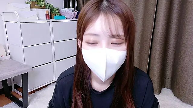 Ema o0 chan online show from 10-13-25, 11:21