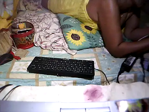 ImSoHorny4uxxx online show from 09-25-25, 07:45