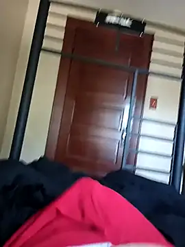 Snapshot of flab000 chatting on 09-21-25, 02:51 flab000 online show from 09-21-25, 02:51