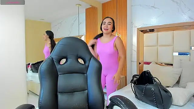 julieta rosee online show from 05-01-26, 08:57